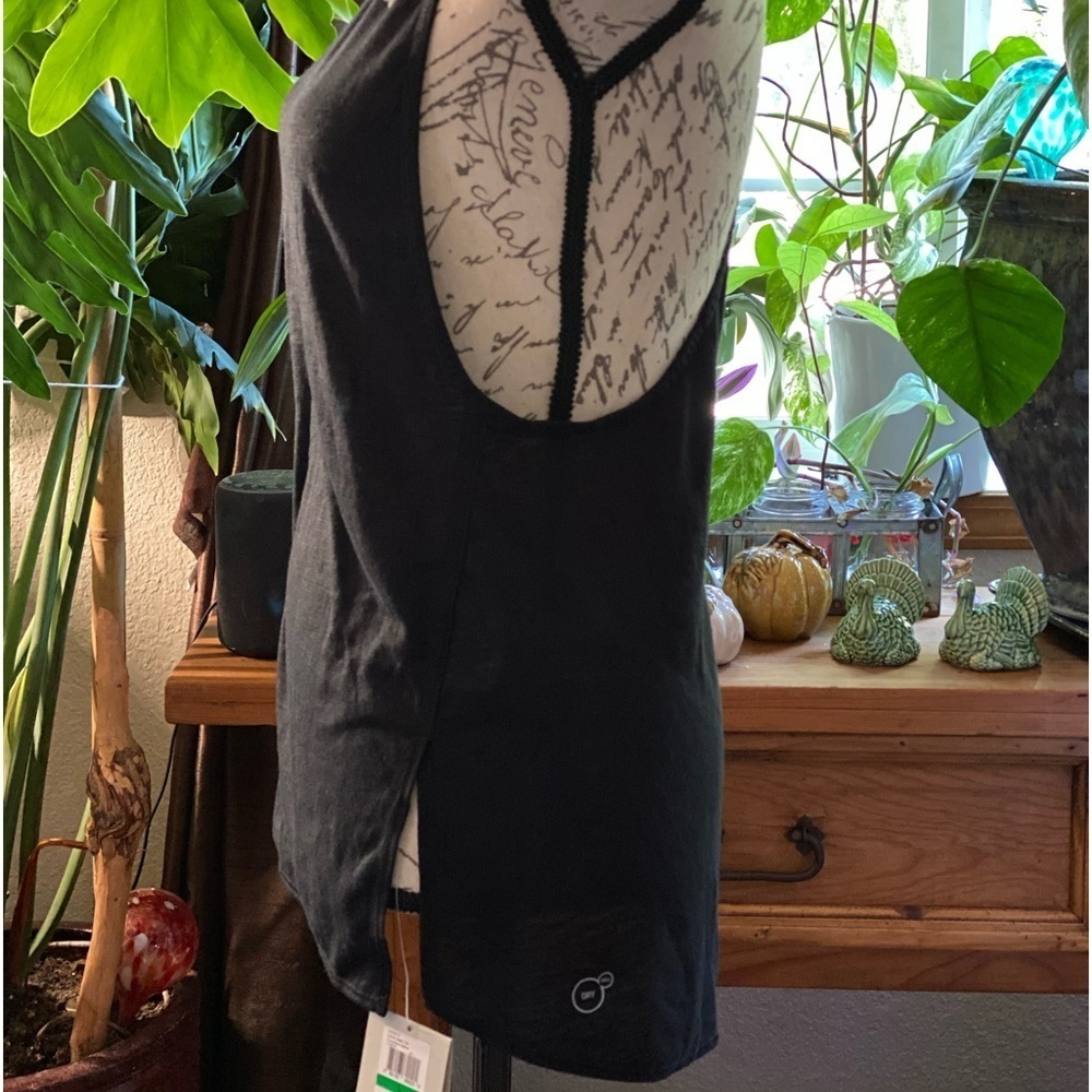 Puma Tank - Picture 4 of 8